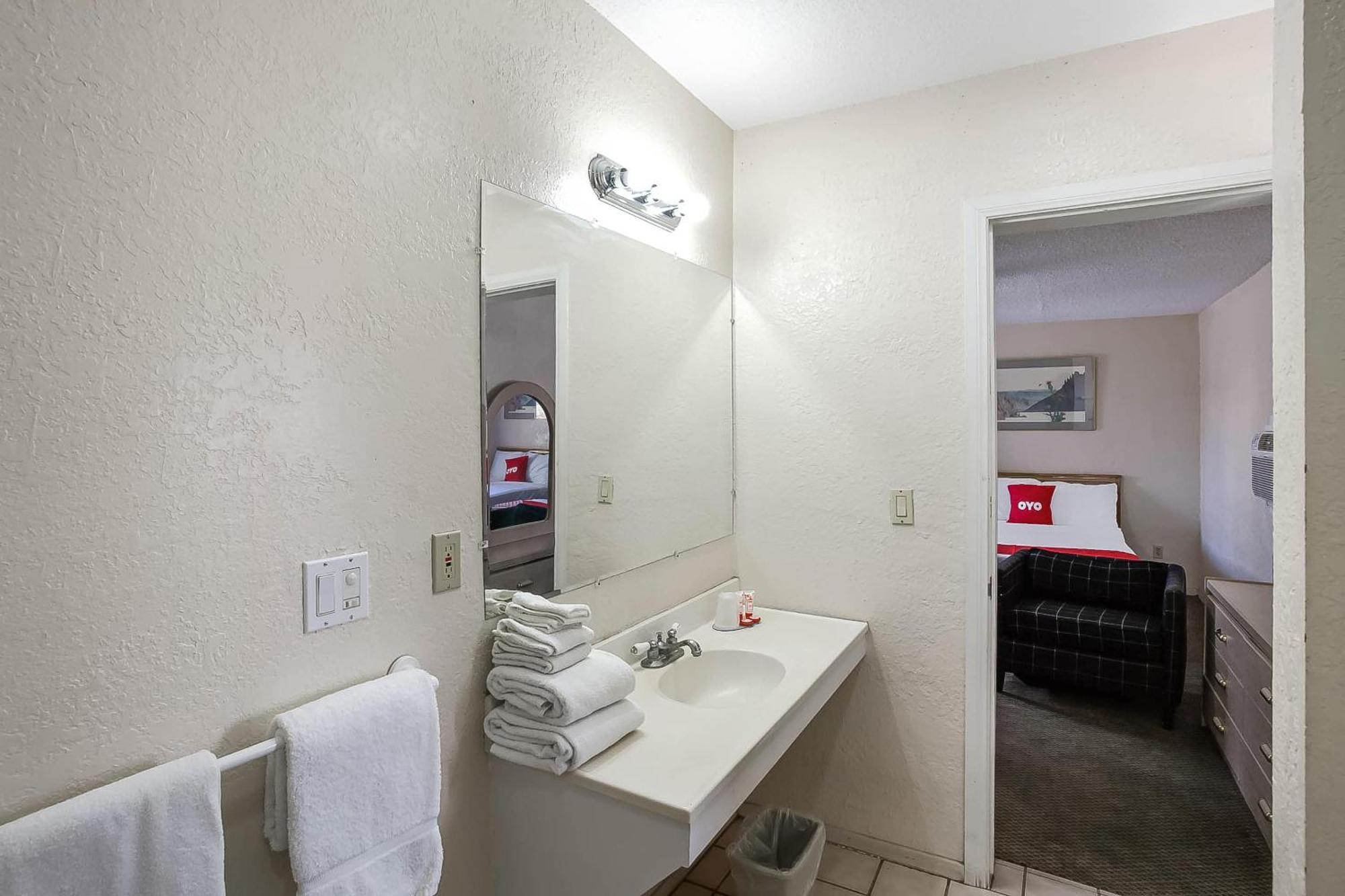 Oyo Hotel Yuma Az - I-8 Us-95 Exteriör bild